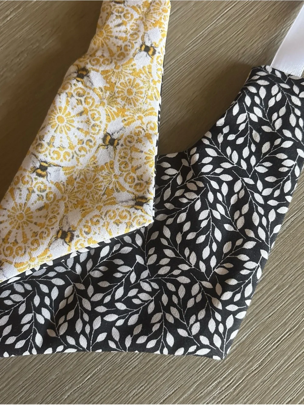 Handmade Baby Bibs 2 NEW